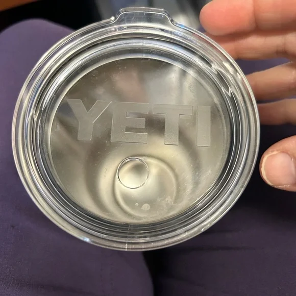 YETI Rambler 30oz Insulated Tumbler - Picture 3 of 7